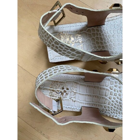 Vince Camuto "Dailette" studded toe loop Women **Missized** 8 &8.5 NEW sandal - Picture 4 of 7